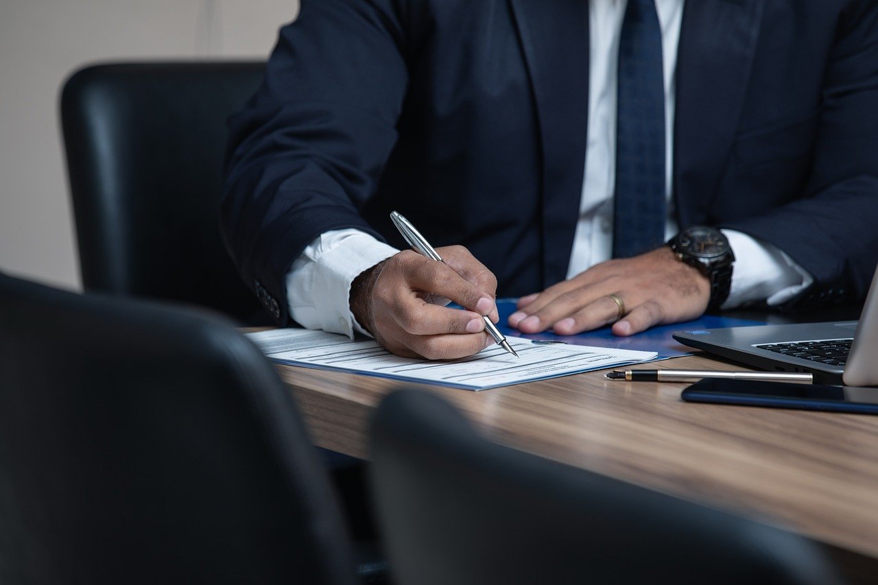 Avocat à Saint Denis La Réunion : à qui faire appel ?